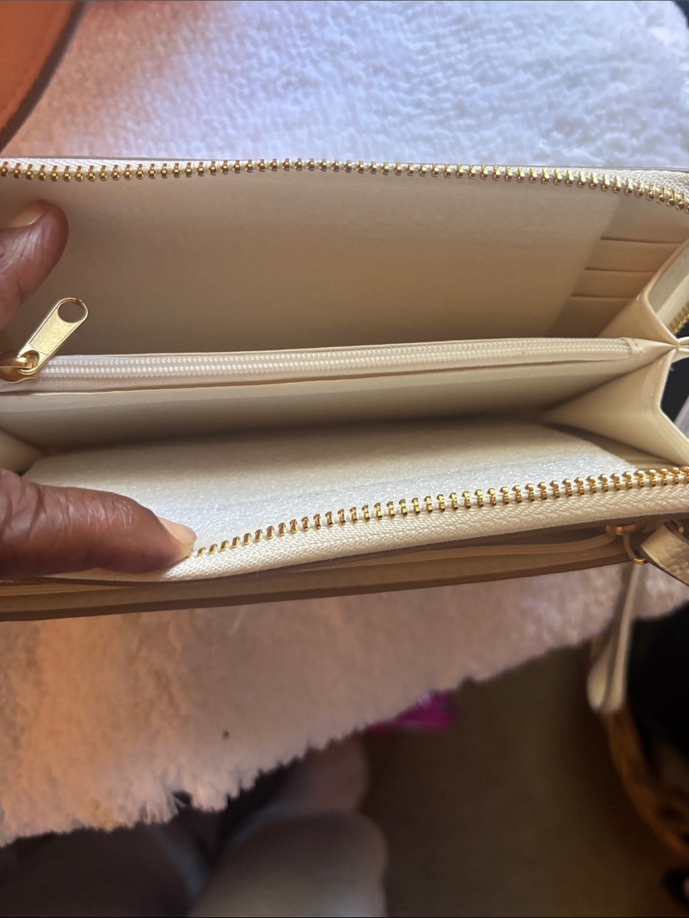 Nanette Lepore Pink Tote with Cream Zip Wallet - Picture 5 of 6